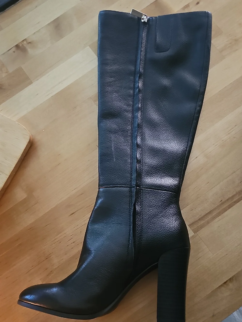 Classic Black Leather Women’s Knee Boot - Elegant Block Heel